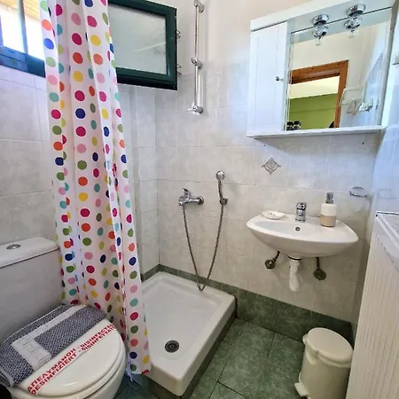 Achileous 1 Apartmanhotel Ajókambosz