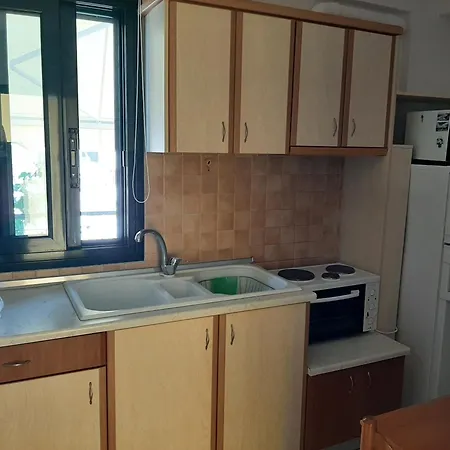 Apartmanhotel Achileous 1 Ajókambosz