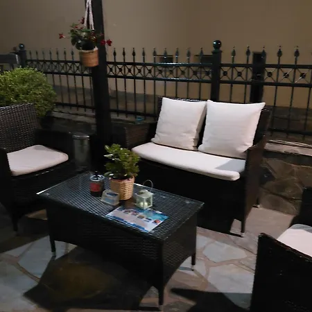 Achileous 1 Apart Otel